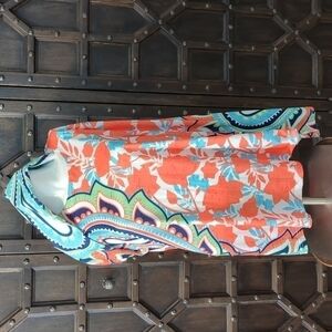 Happy Leaves And Paisley's Super Soft, Bright, Playful, Fun Shirt Brand New!